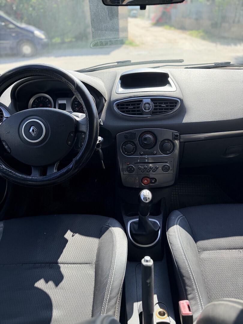 RENAULT CLIO 1.5 DCI 5P