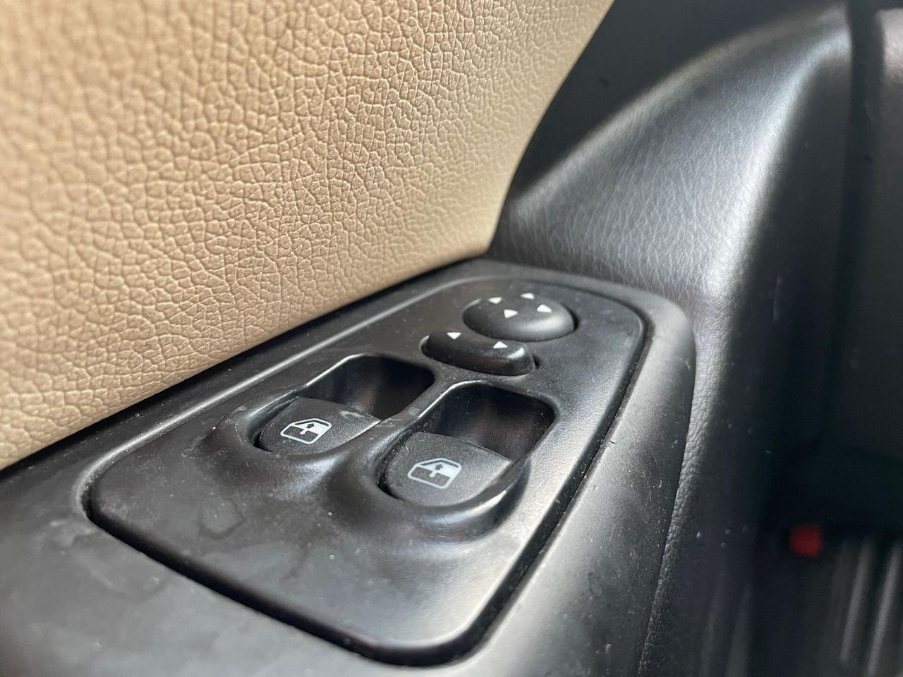 Lancia Ypsilon 1.3 Multijet 16V Platino