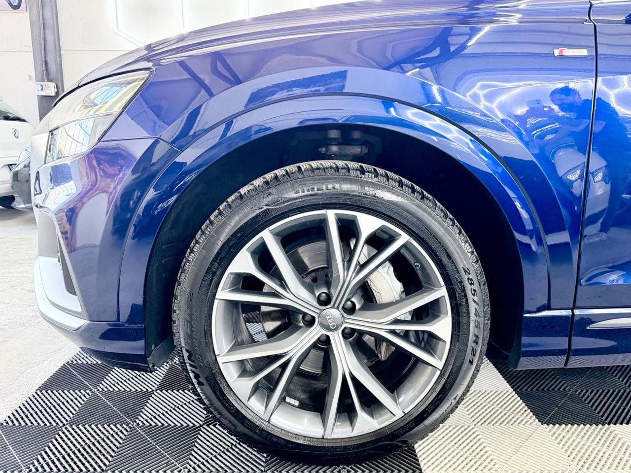 Audi Q8 50 TDI quattro tiptronic S-LINE PANORAMICO