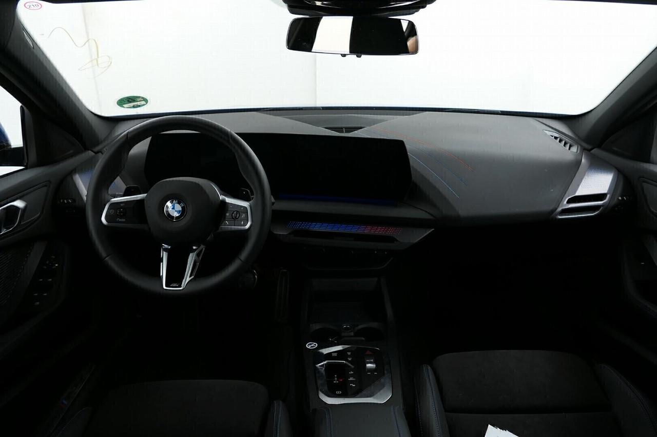 Bmw 118d 5p. M Sport STEPTRONIC_FARI MATRIX_CAMERA _R18_NAVI