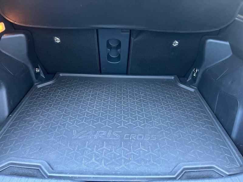 Toyota Yaris Cross Yaris Cross 1.5 Hybrid 5p. E-CVT AWD-i Adventure