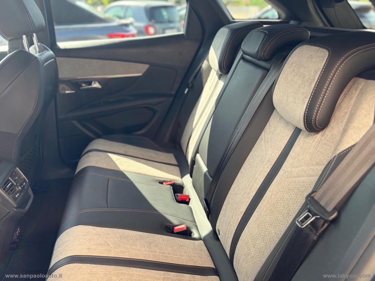 PEUGEOT 3008 Hybrid 225 e-EAT8 GT