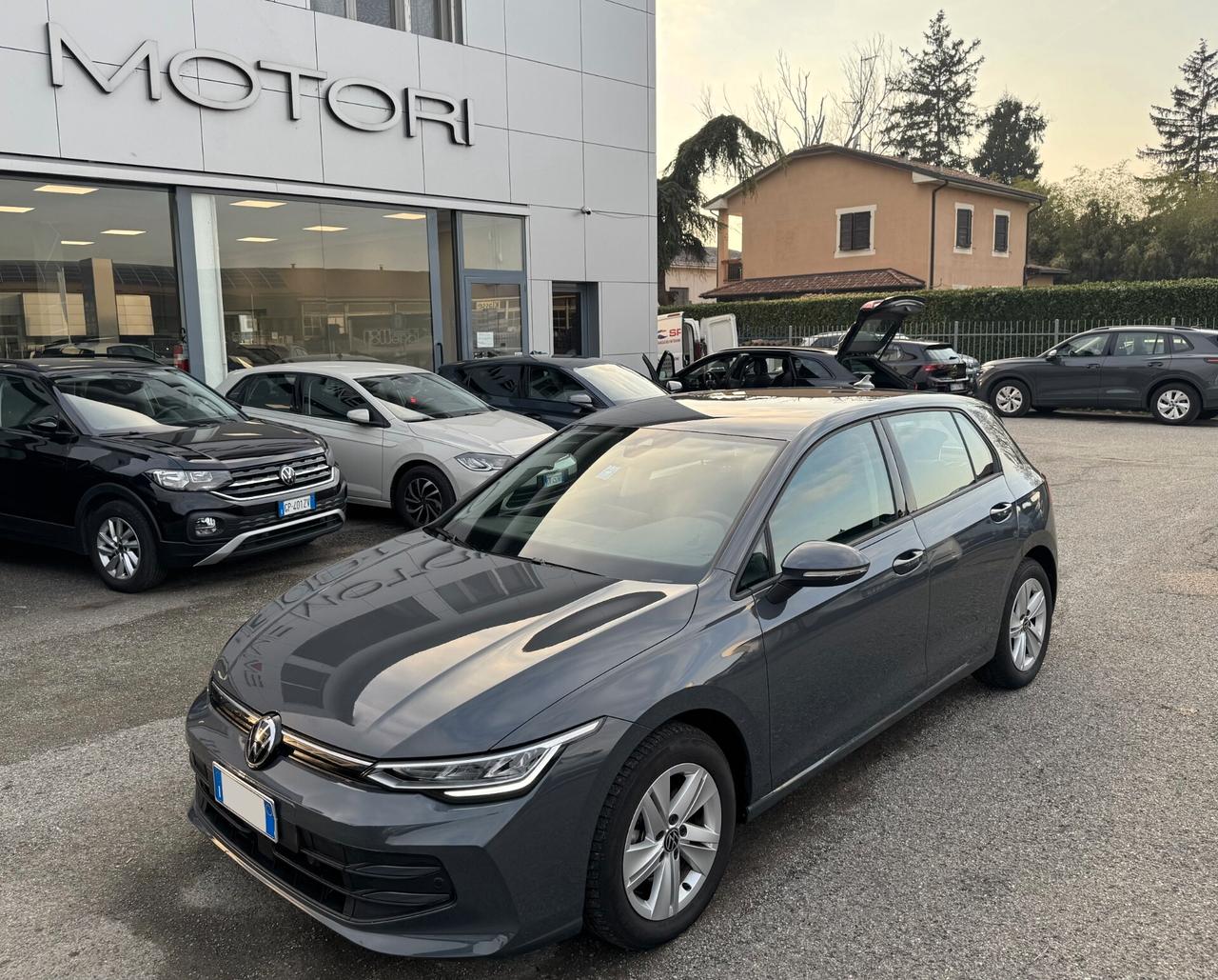 Volkswagen Golf 8,5 2.0 tdi Life