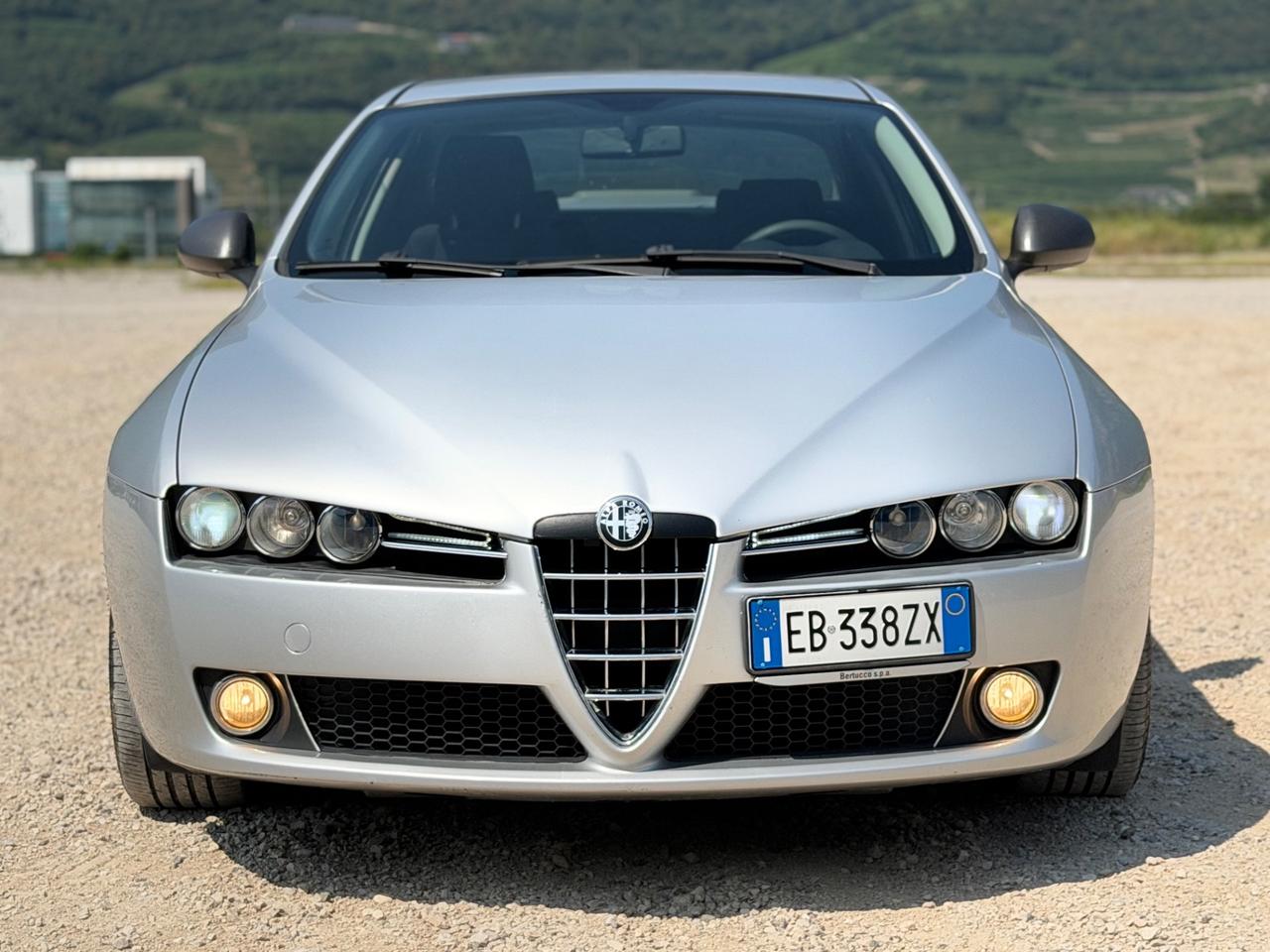 Alfa Romeo 159 1.9 JTDm 150CV GIUGIARO