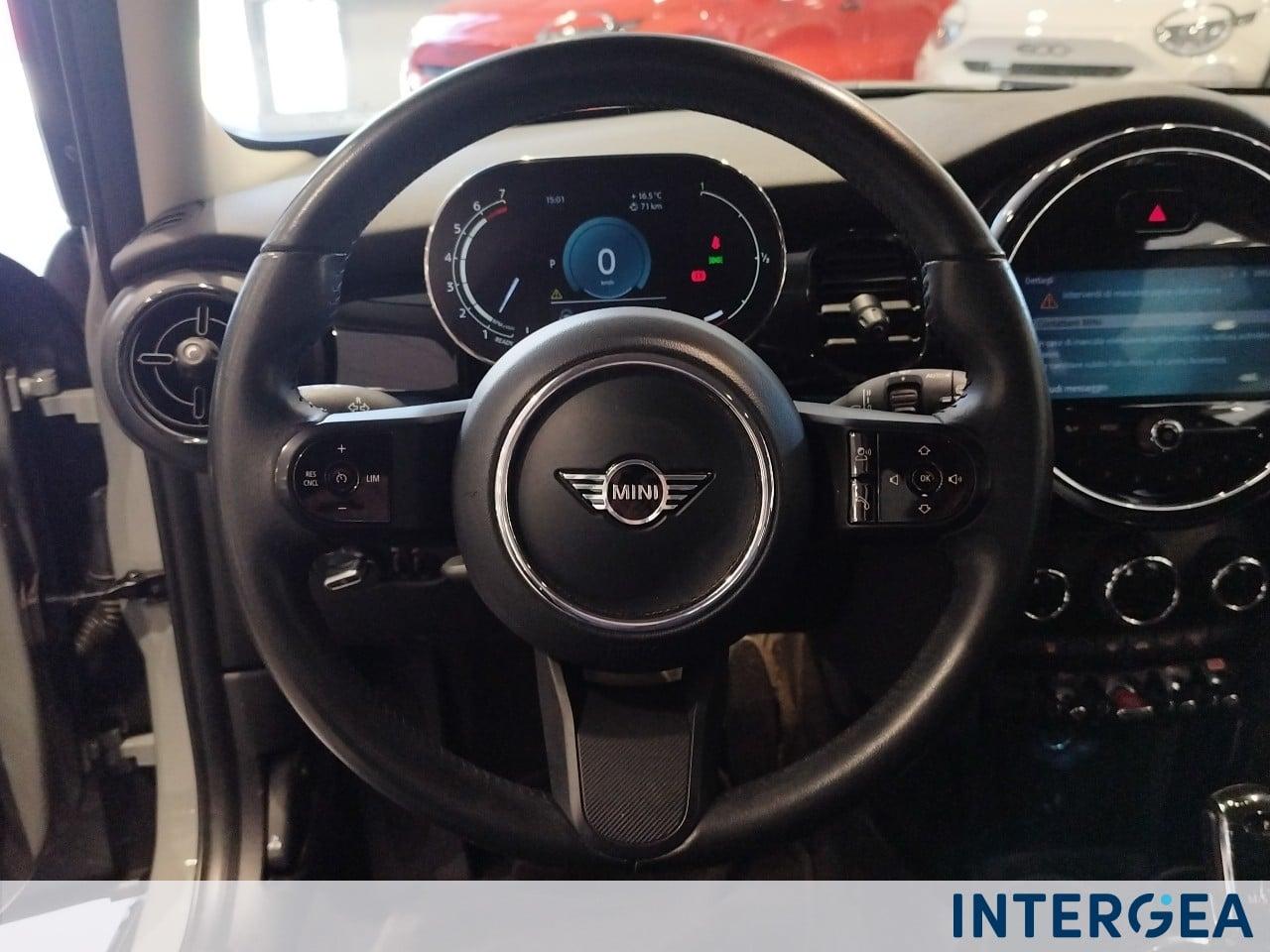 MINI Mini 5p 1.5 Cooper Camden auto