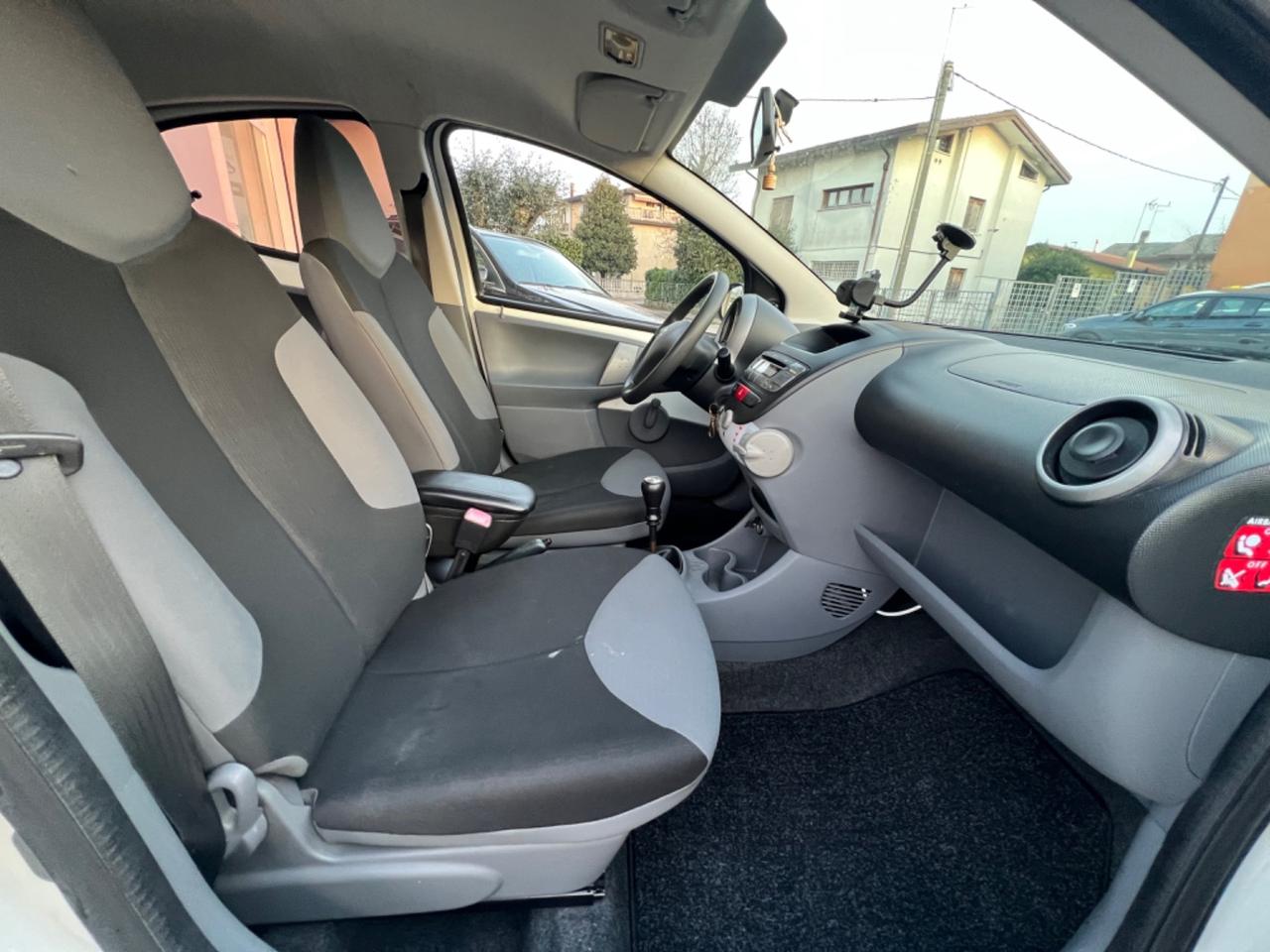 Peugeot 107 1.0 68CV 5p. Desir ok Neopatentati