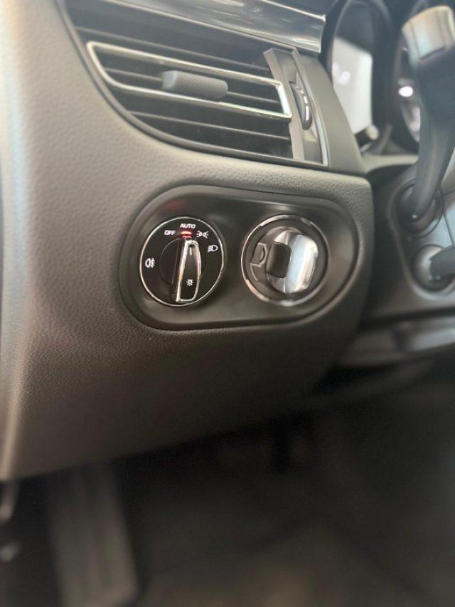 PORSCHE Macan 2.0 T //TETTO//21//BOSE//