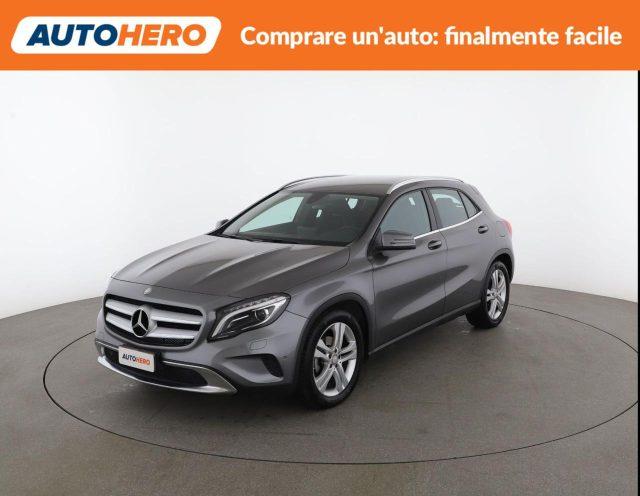 MERCEDES-BENZ GLA 200 d Automatic Sport