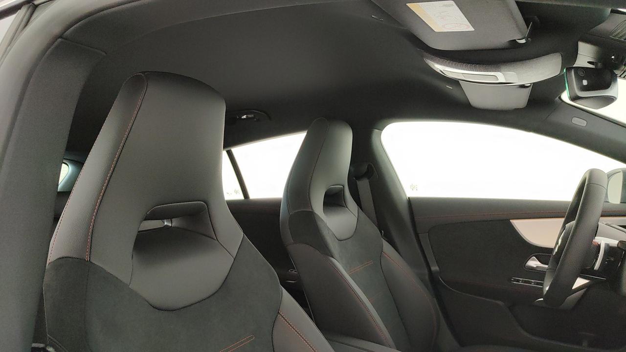 Mercedes-Benz CLA Shooting Brake 200 d AMG Line Advanced Plus auto