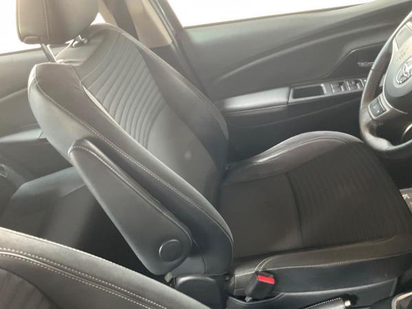 Toyota Yaris 5 Porte Yaris 5p 1.0 Lounge