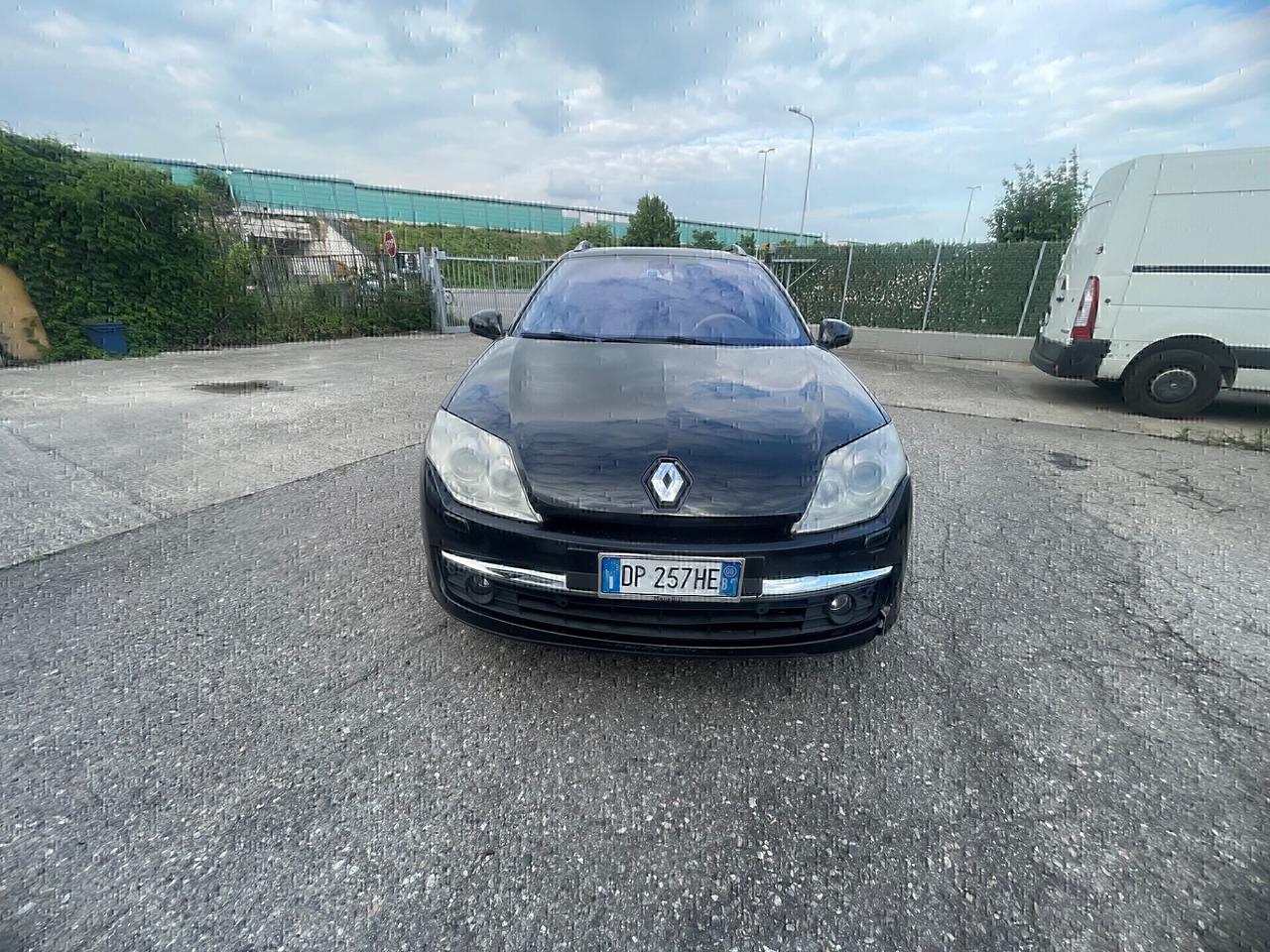 Renault Laguna 2.0 dCi 150CV SporTour Elite Plus Dynamique