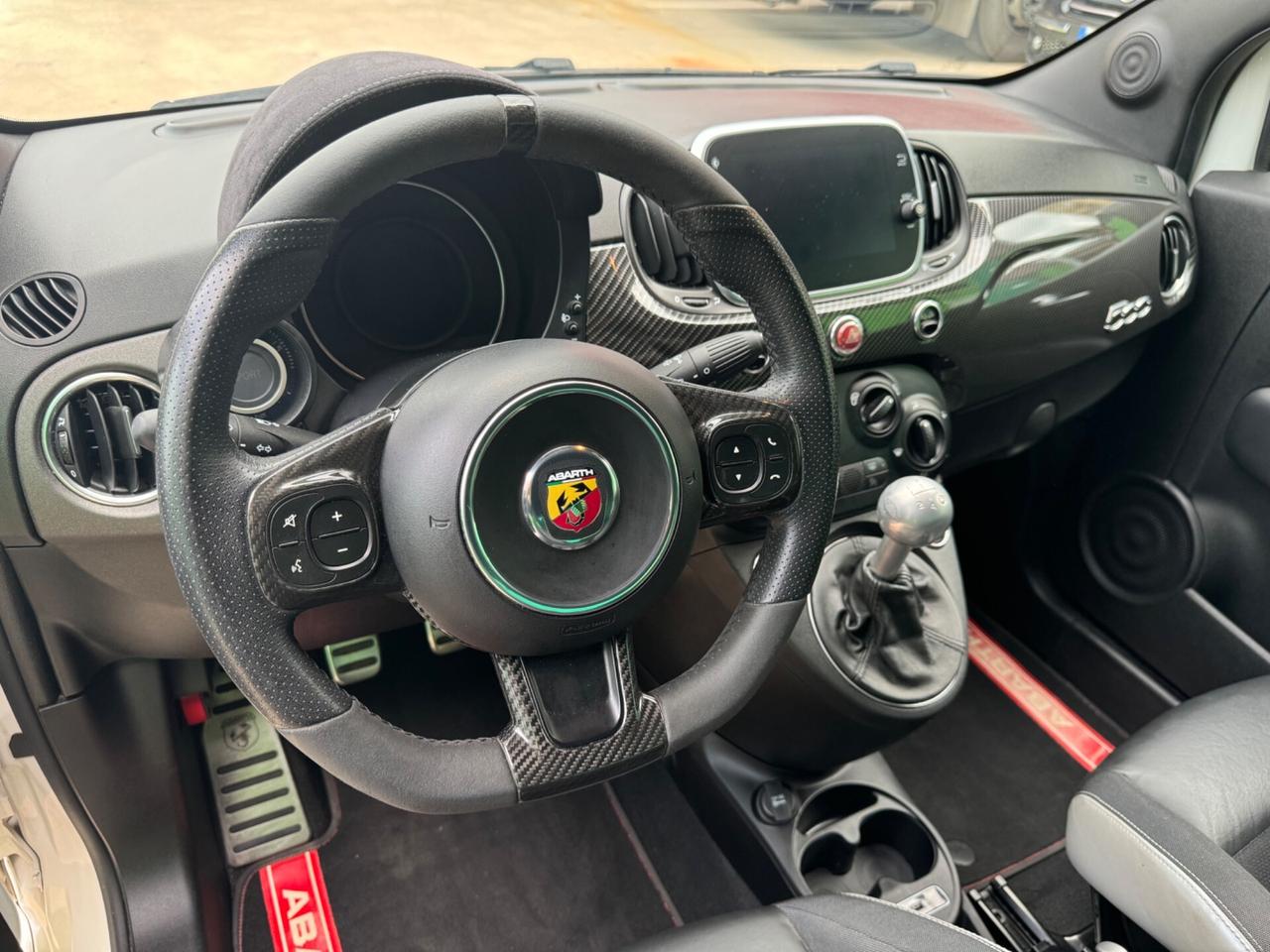 Abarth 595 1.4 Turbo T-Jet 180 CV Competizione