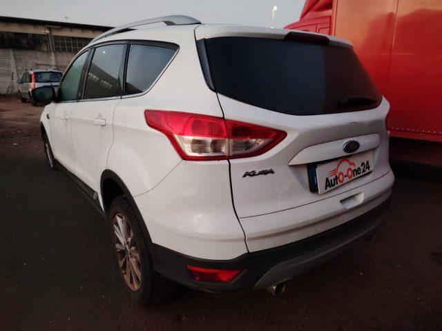 FORD Kuga 2.0 TDCI 150 CV 4WD S&S Titanium Business
