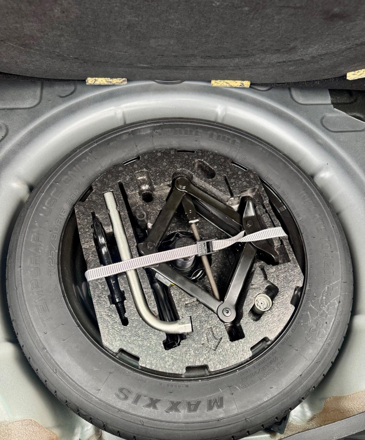 Volkswagen Maggiolino 2.0 TDI DSG Sport