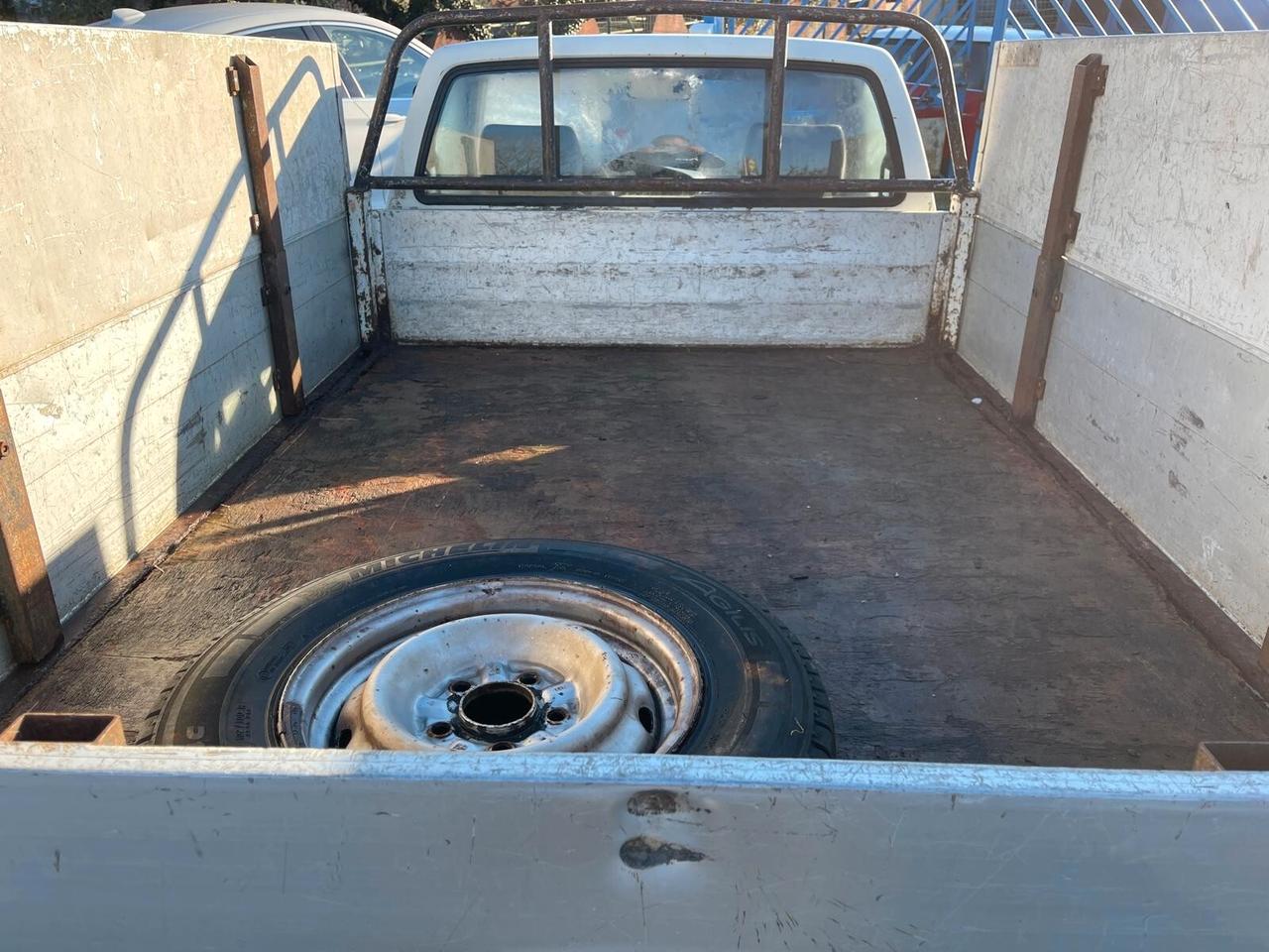 Toyota Hilux 2.4 diesel Pick-up