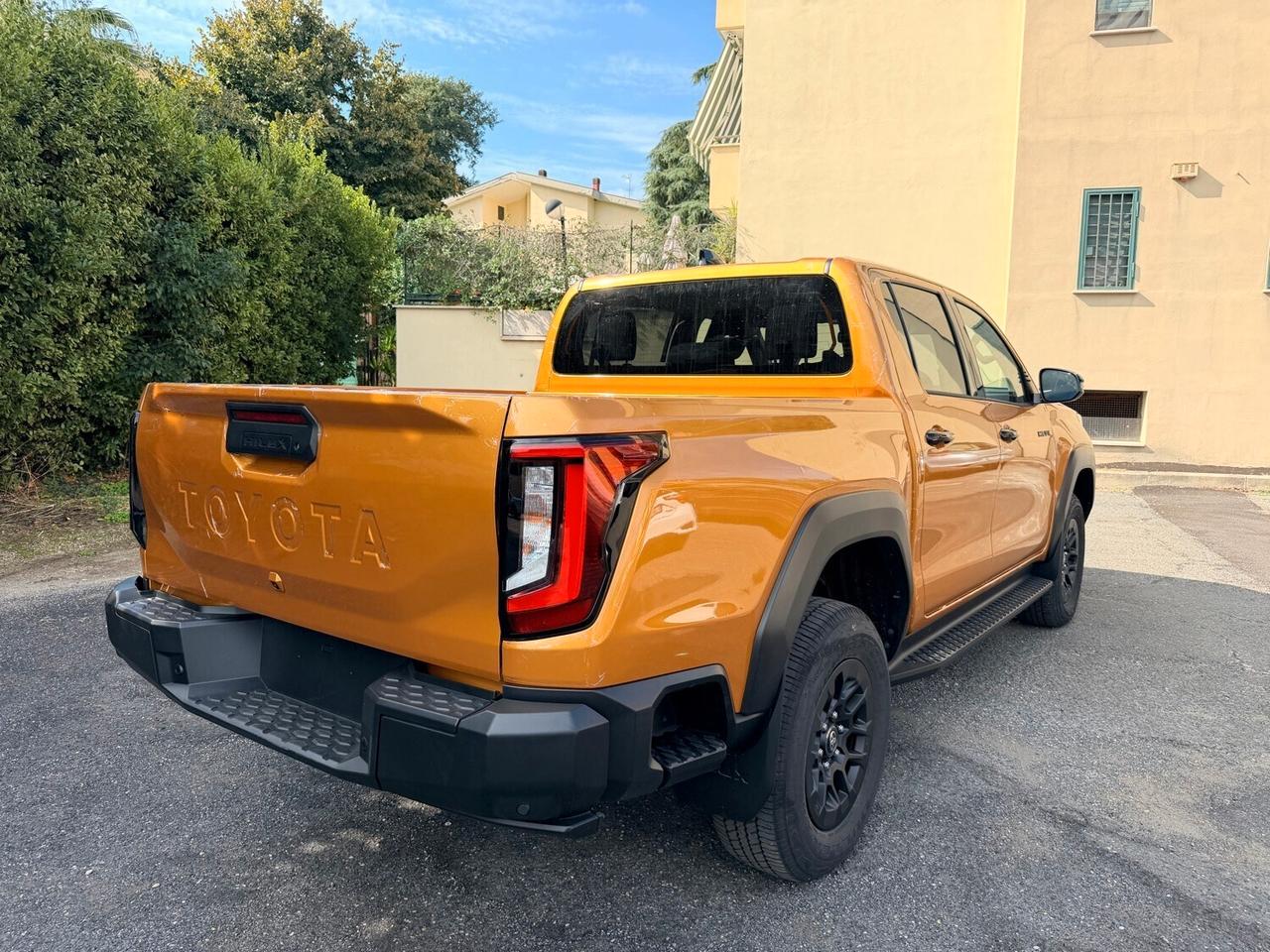 Toyota Hilux 2.8 D-4D Mild Hybrid 48V Double Cab Icon