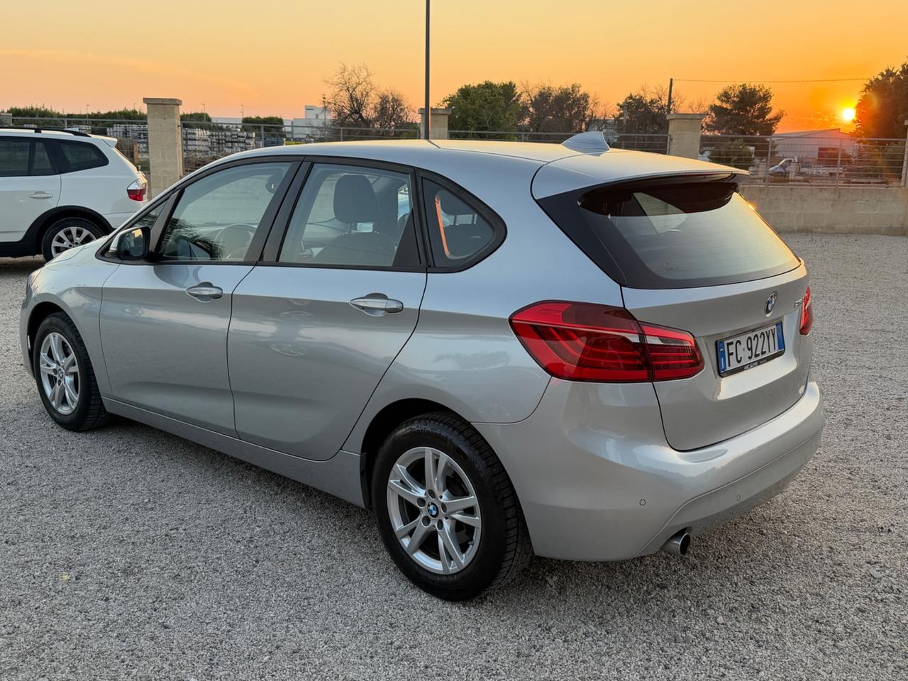 Bmw 2er Active Tourer 216d Luxury