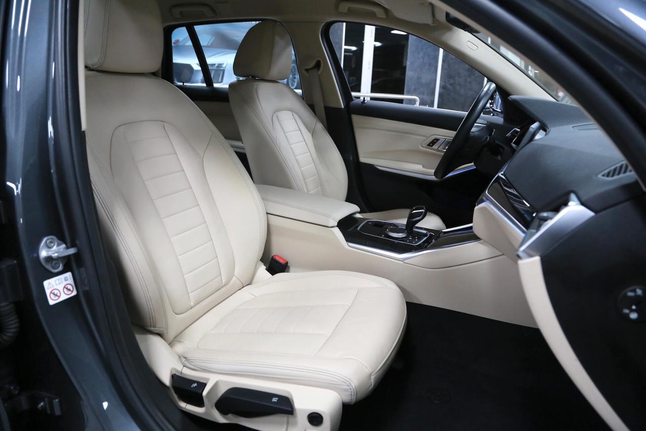 BMW 320d Touring Luxury auto