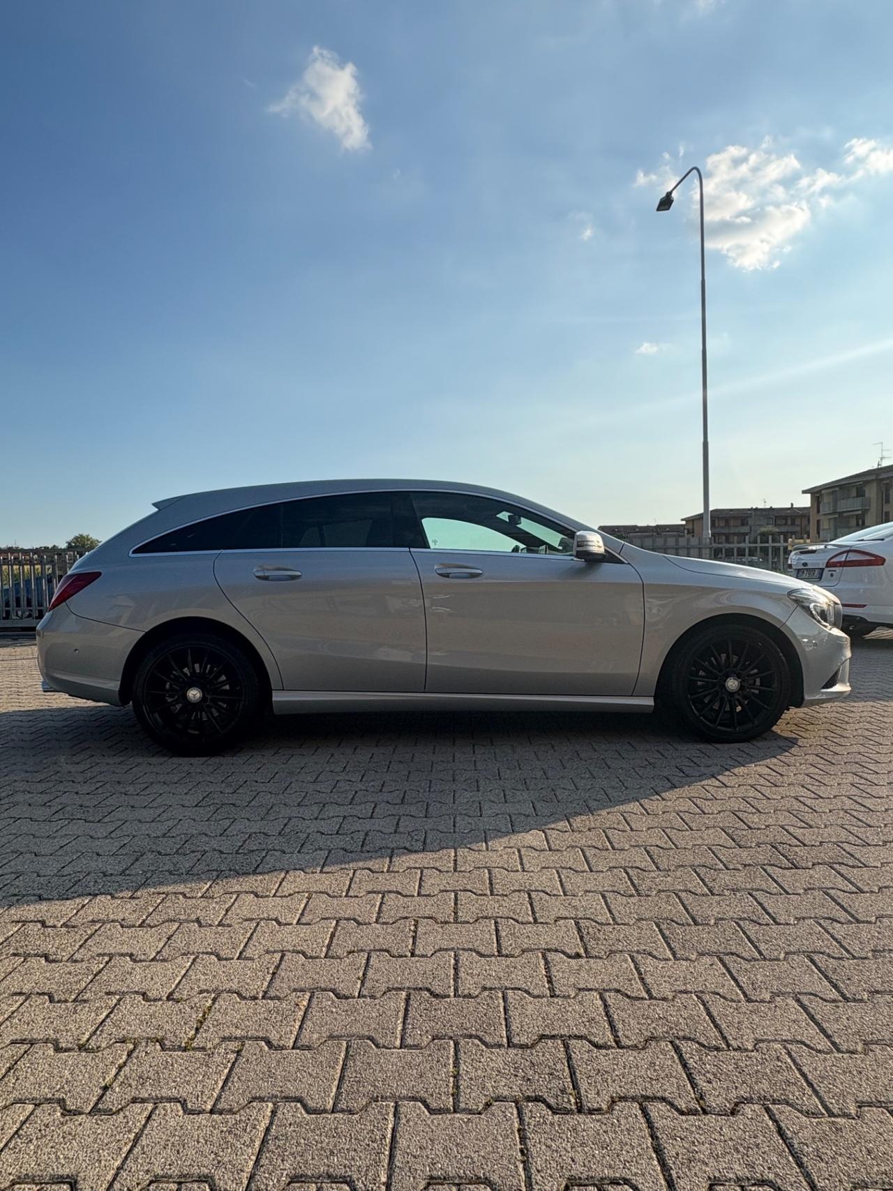 Mercedes-benz CLA 200 d Automatic Premium