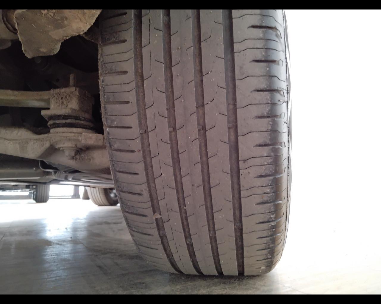 VOLVO XC60 II 2022 - XC60 2.0 b4 Plus Dark auto