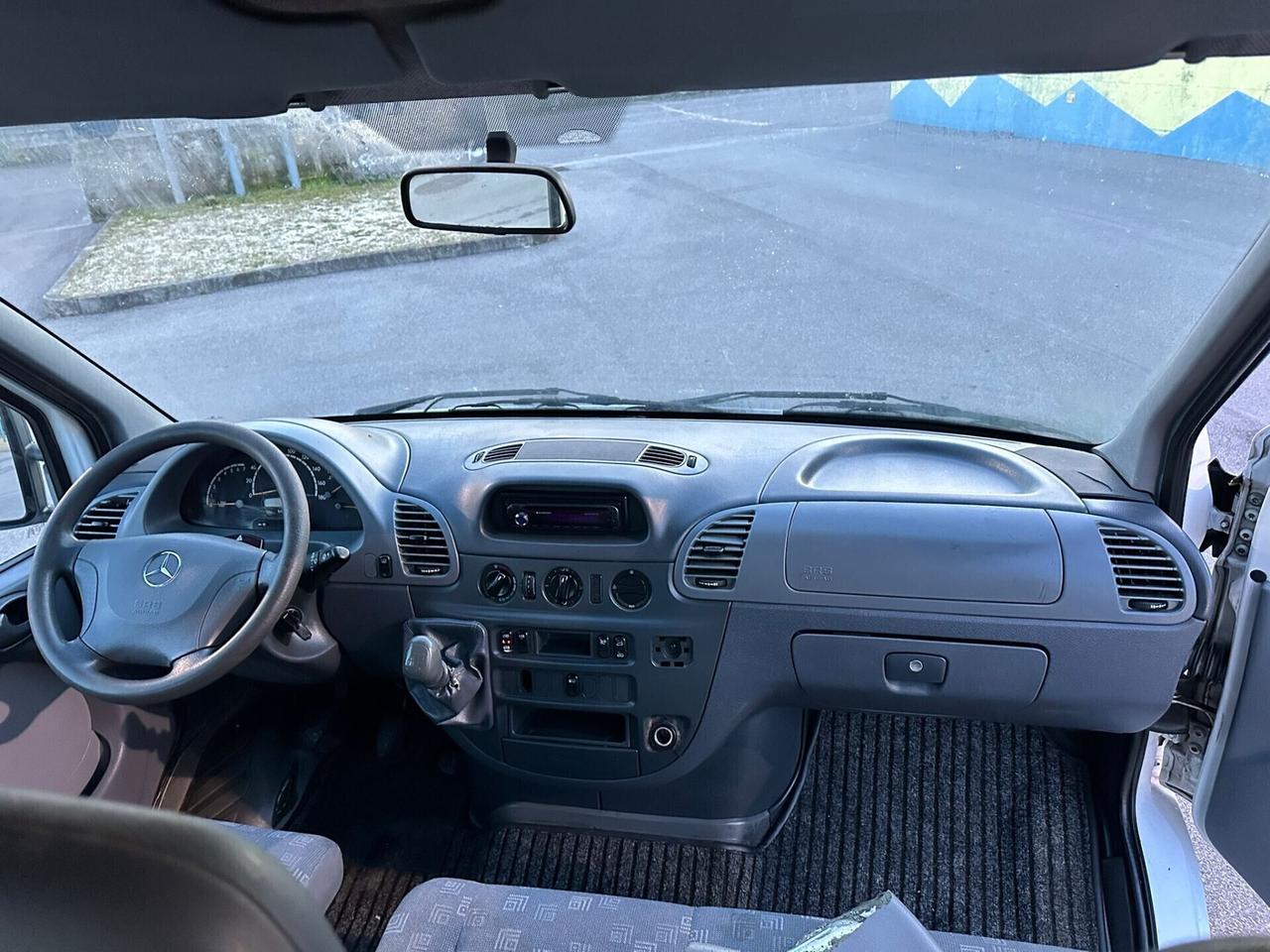 Mercedes Benz 9 posti cc 2.7 modello 616