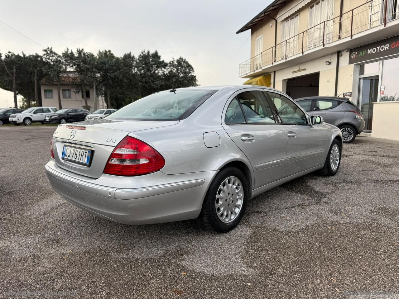 MERCEDES-BENZ E 220 CDI Elegance AUTOMATIC