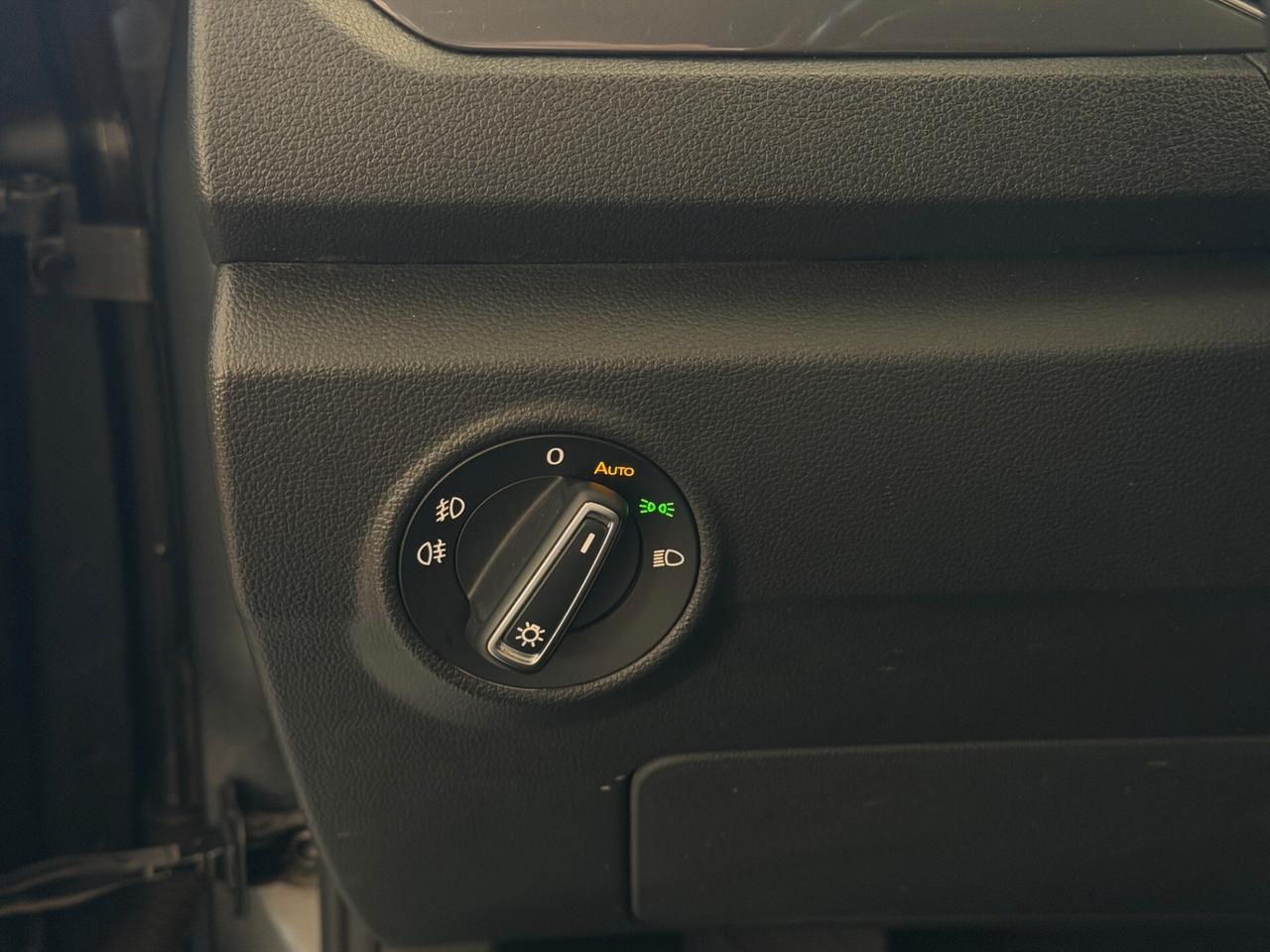 VOLKSWAGEN T-ROC 2.0cc 150Cv Tdi Sport 4motion dsg IVA ESPOSTA