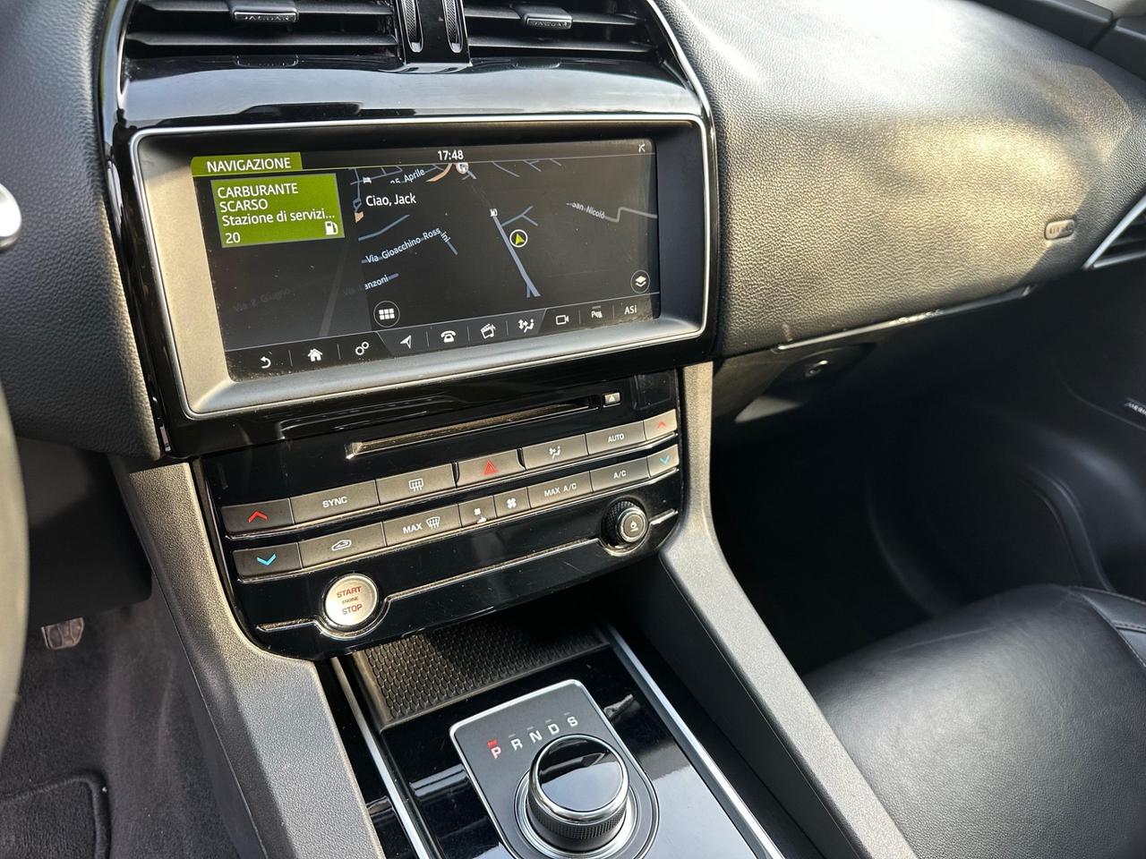 Jaguar F-Pace 2.0 D 180 CV AWD aut. R-Sport