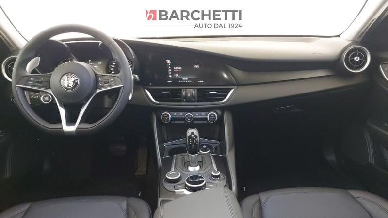 Alfa Romeo Giulia SUPER 2.2 TURBO AT8 180CV