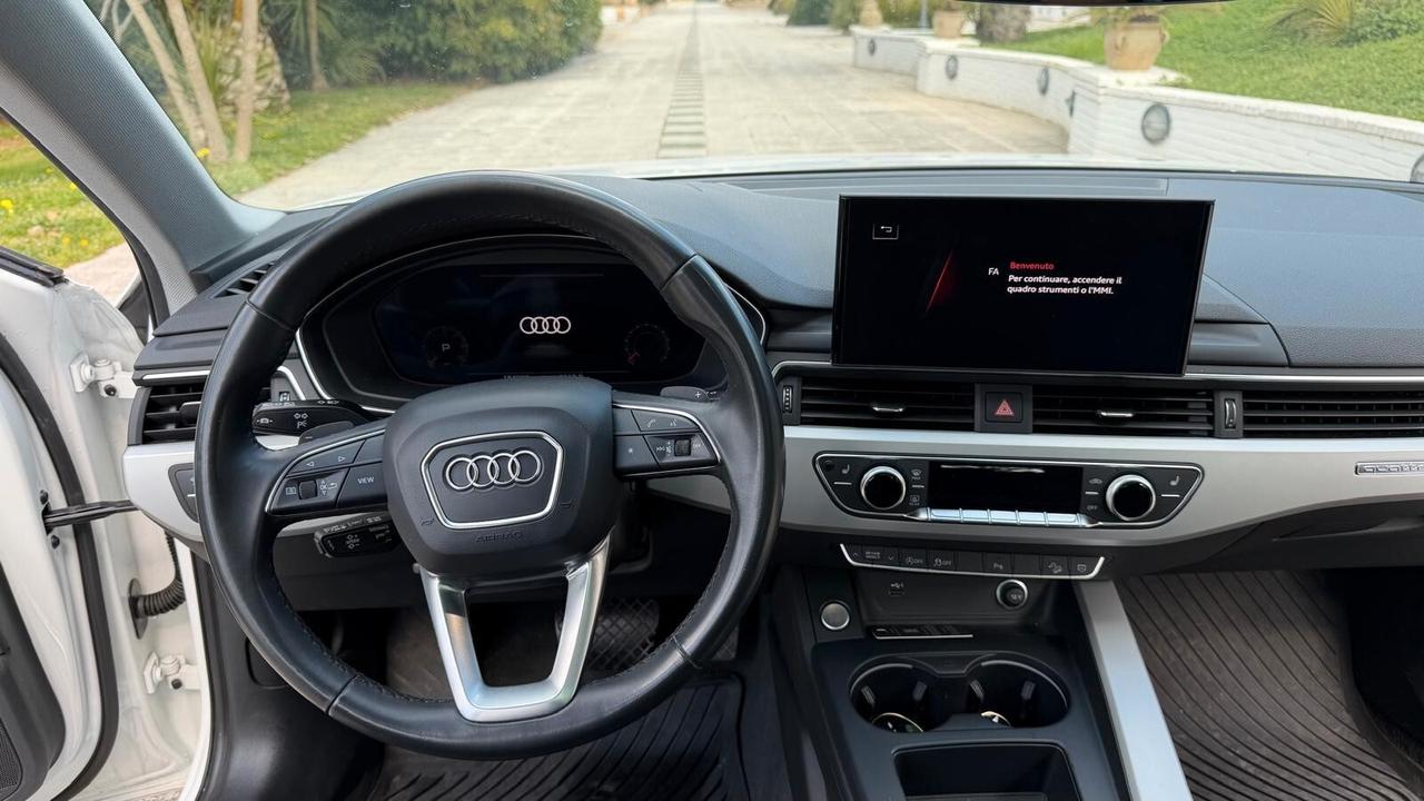 Audi A4 allroad 40 TDI 204 CV S tronic Identity Contrast