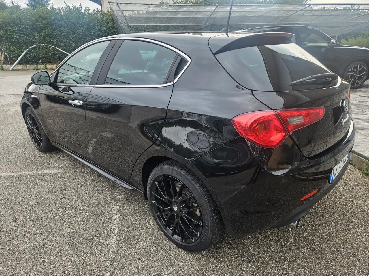 Alfa Romeo Giulietta 2.0 JTDm-2 150 CV Distinctive