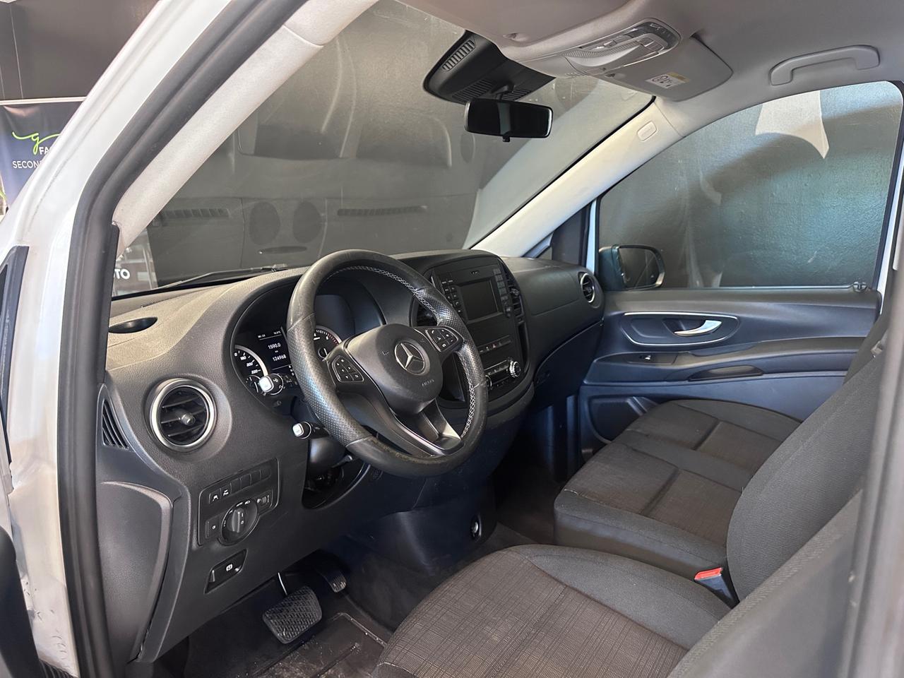 MERCEDES Vito 116 cdi compact tourer select auto my19