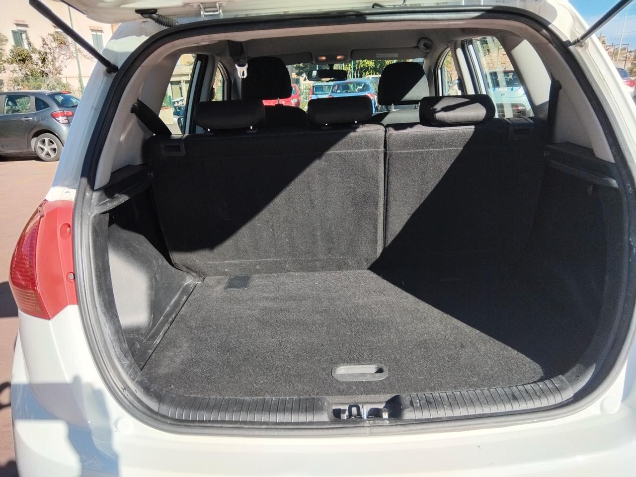 Kia Venga 1.4 CRDi 77CV WGT LX