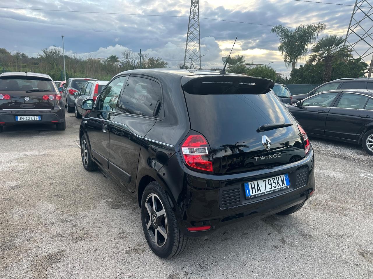 Renault Twingo. 1.0 benzina 2018 12 mesi di garanzia cambio /motore