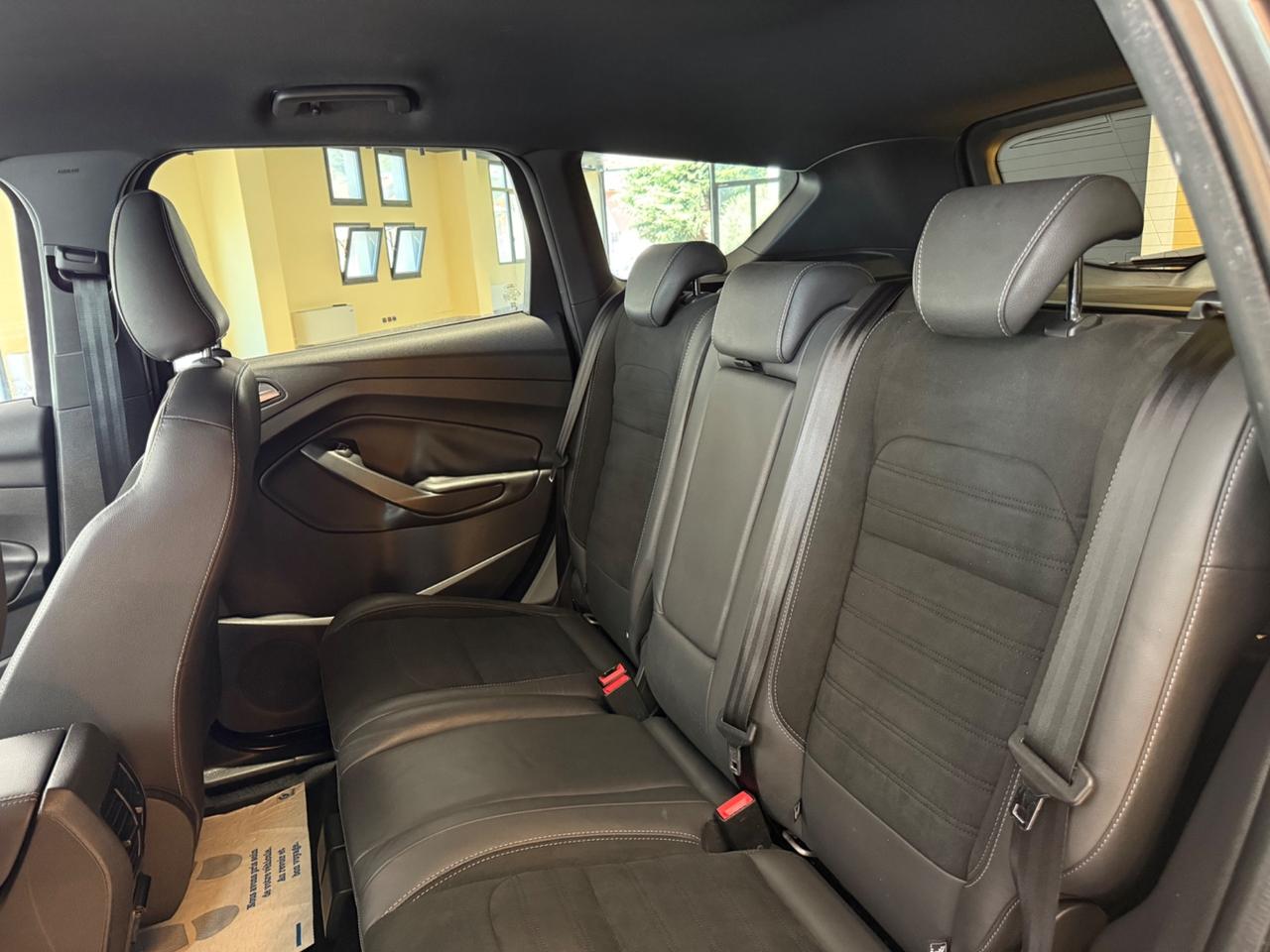 Ford Kuga 2.0 TDCI 150 CV ST-Line *UNICO PROPRIETA