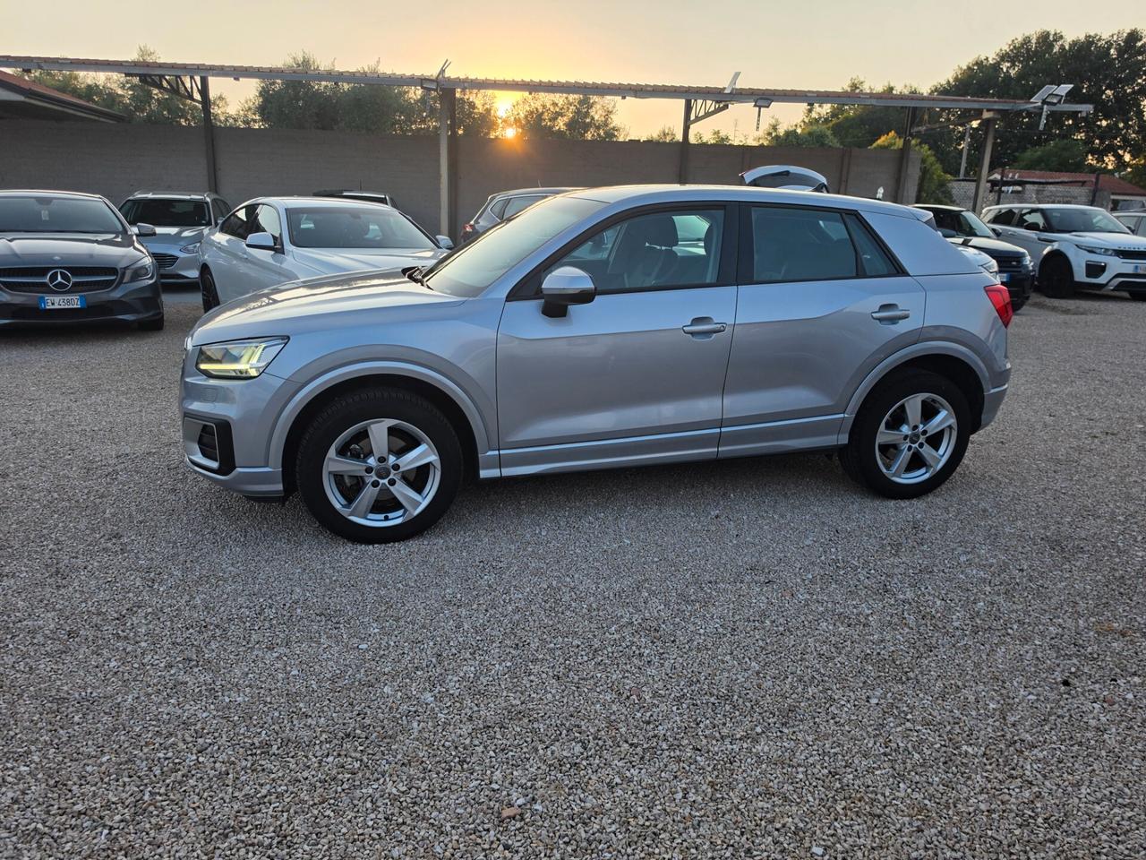 Audi Q2 35 TFSI Business Design
