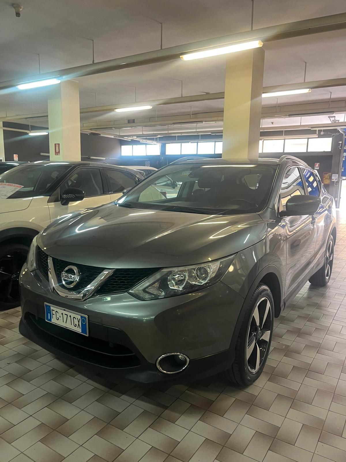 Nissan Qashqai 1.5 dCi N-Connecta