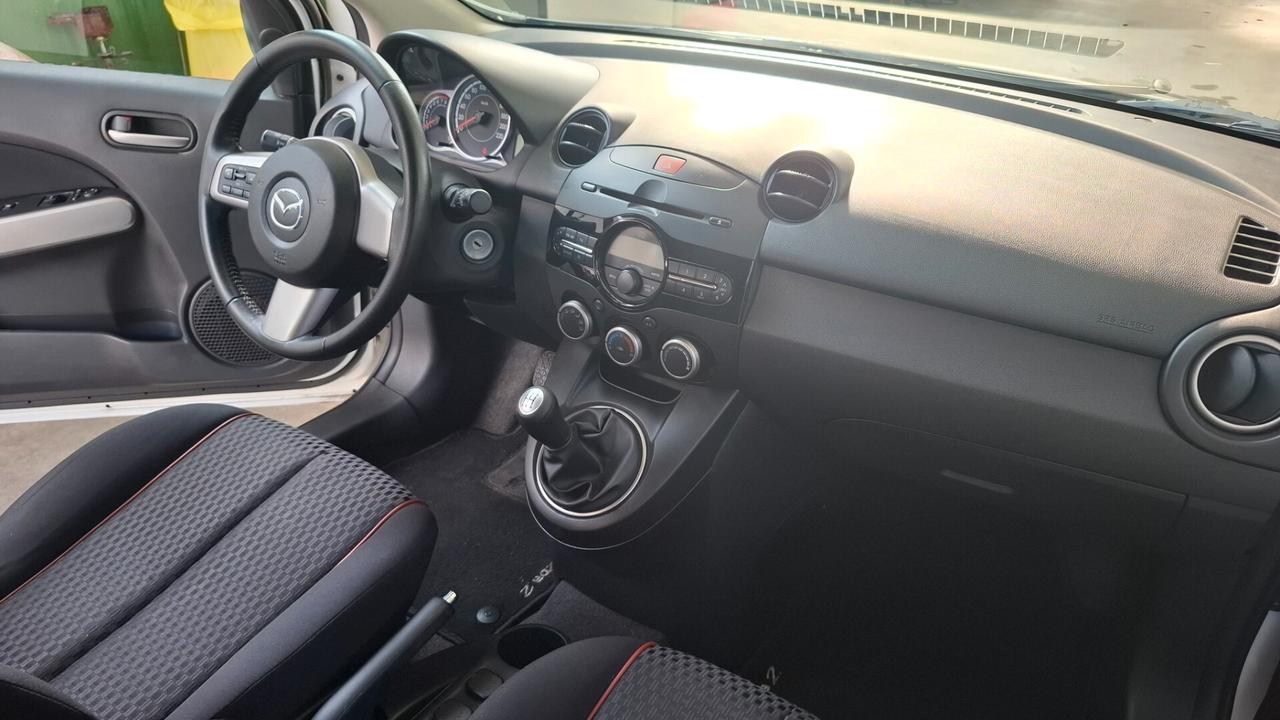 Mazda 2 Mazda2 1.3 16V 84CV 3p. Sporty