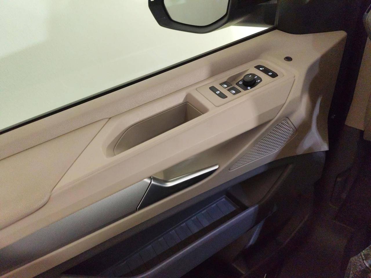 Volkswagen Multivan T7 2.0 tdi Space 150cv 7 Posti