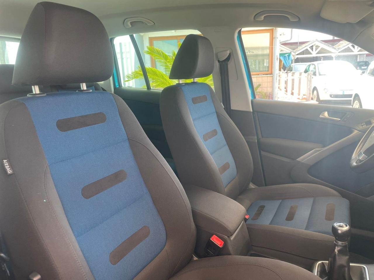 Volkswagen Tiguan 2.0 16V TDI DPF Sport & Style (18°)