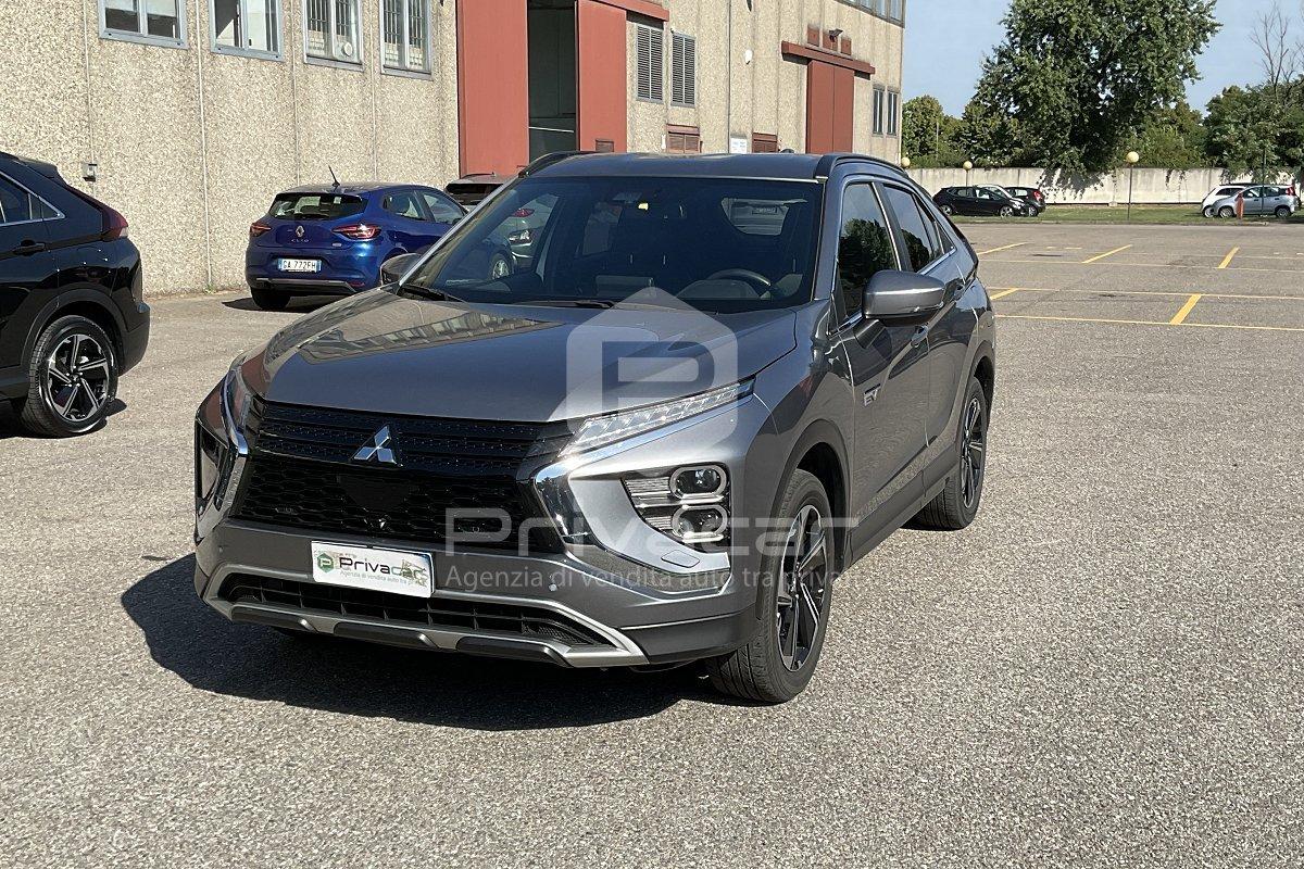 MITSUBISHI Eclipse Cross 2.4 MIVEC 4WD PHEV Instyle SDA Pack 0