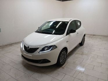 Lancia Ypsilon 1.0 firefly hybrid Gold s&s 70cv 5p.ti