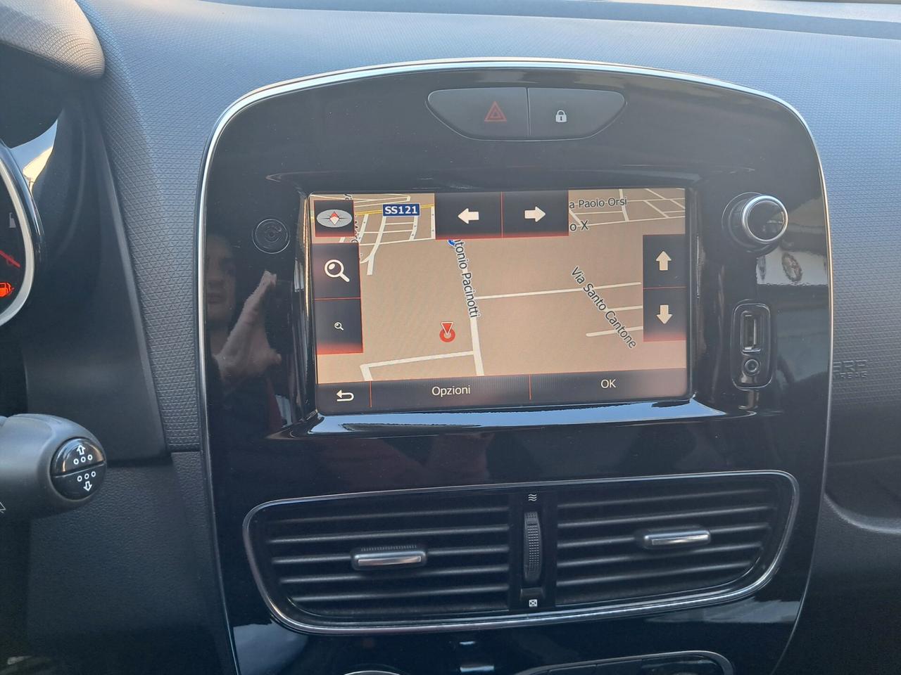 Renault Clio dCi 8V 90 cv EDC Energy Intens