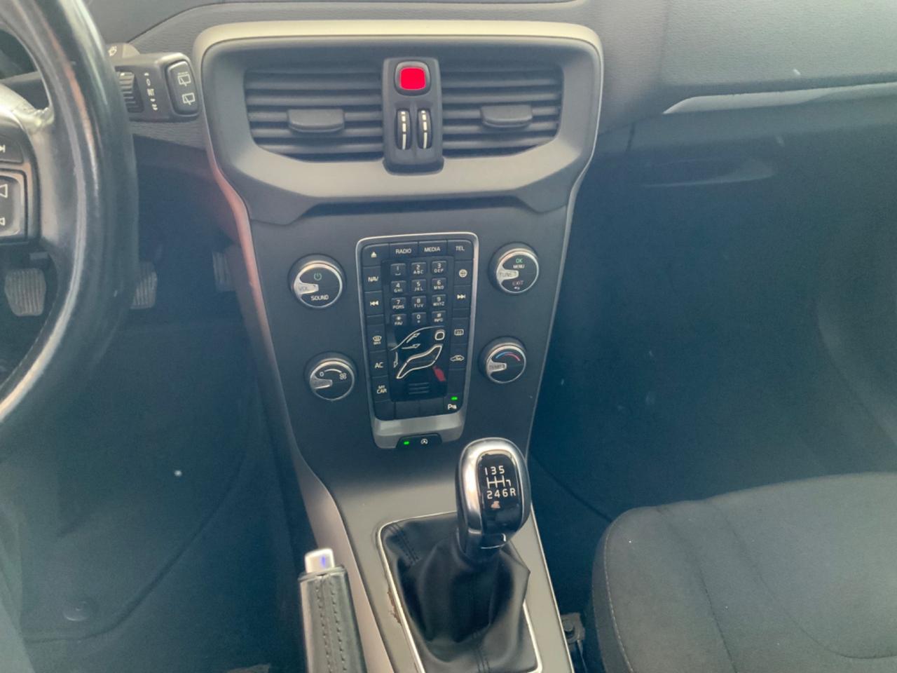 Volvo V40 D3 Momentum