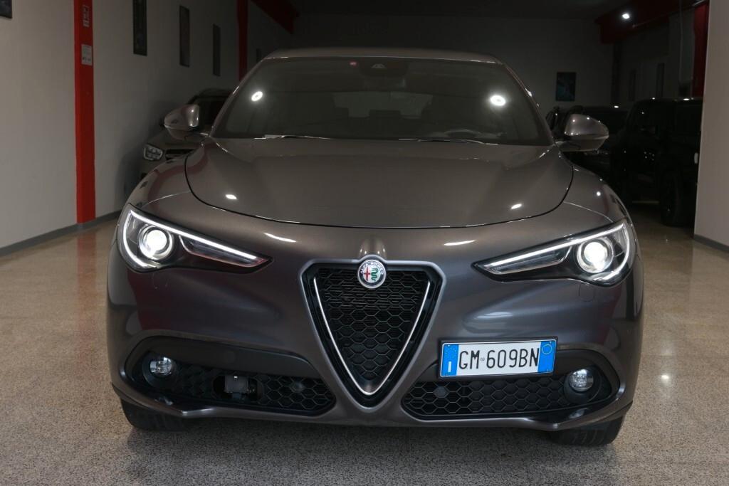 ALFA ROMEO STELVIO 2.2 TURBODIESEL 190CV AT8 Q4 SUPER BUSINESS ( BIXENO - ACTIVE CRUISE - NAVI - MIRROR - PDC - TELECAMERA POST. )