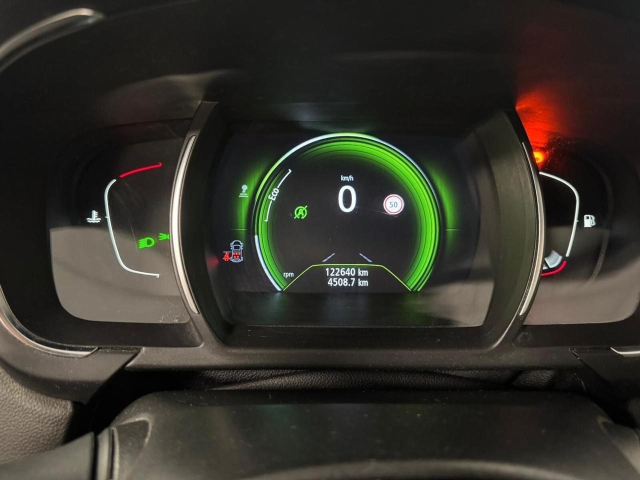 Renault Grand Scenic dCi 8V 110 CV Energy Bose