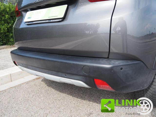 PEUGEOT 2008 BlueHDi 100 S&S Allure
