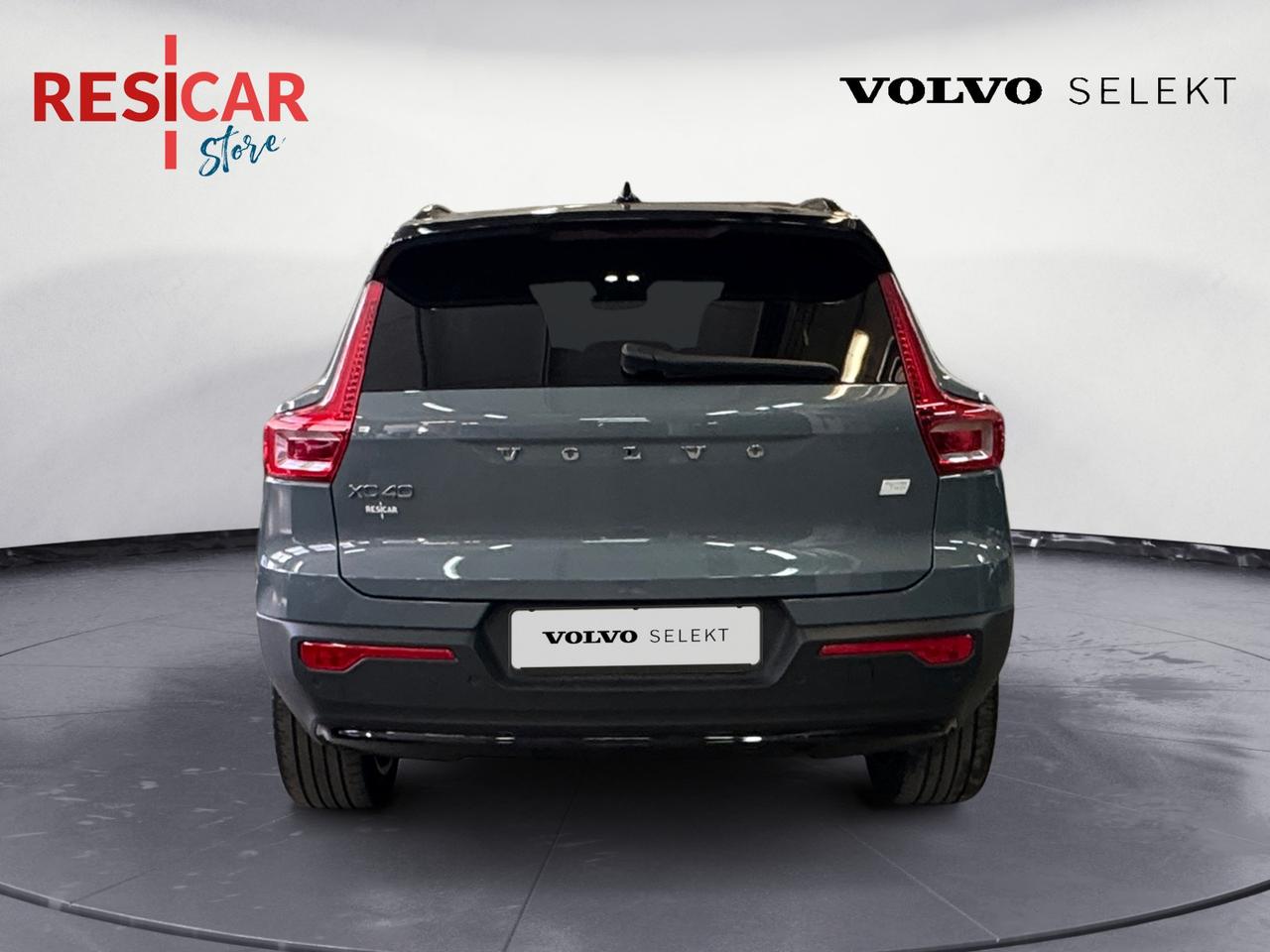 VOLVO XC40 twin motor Plus awd