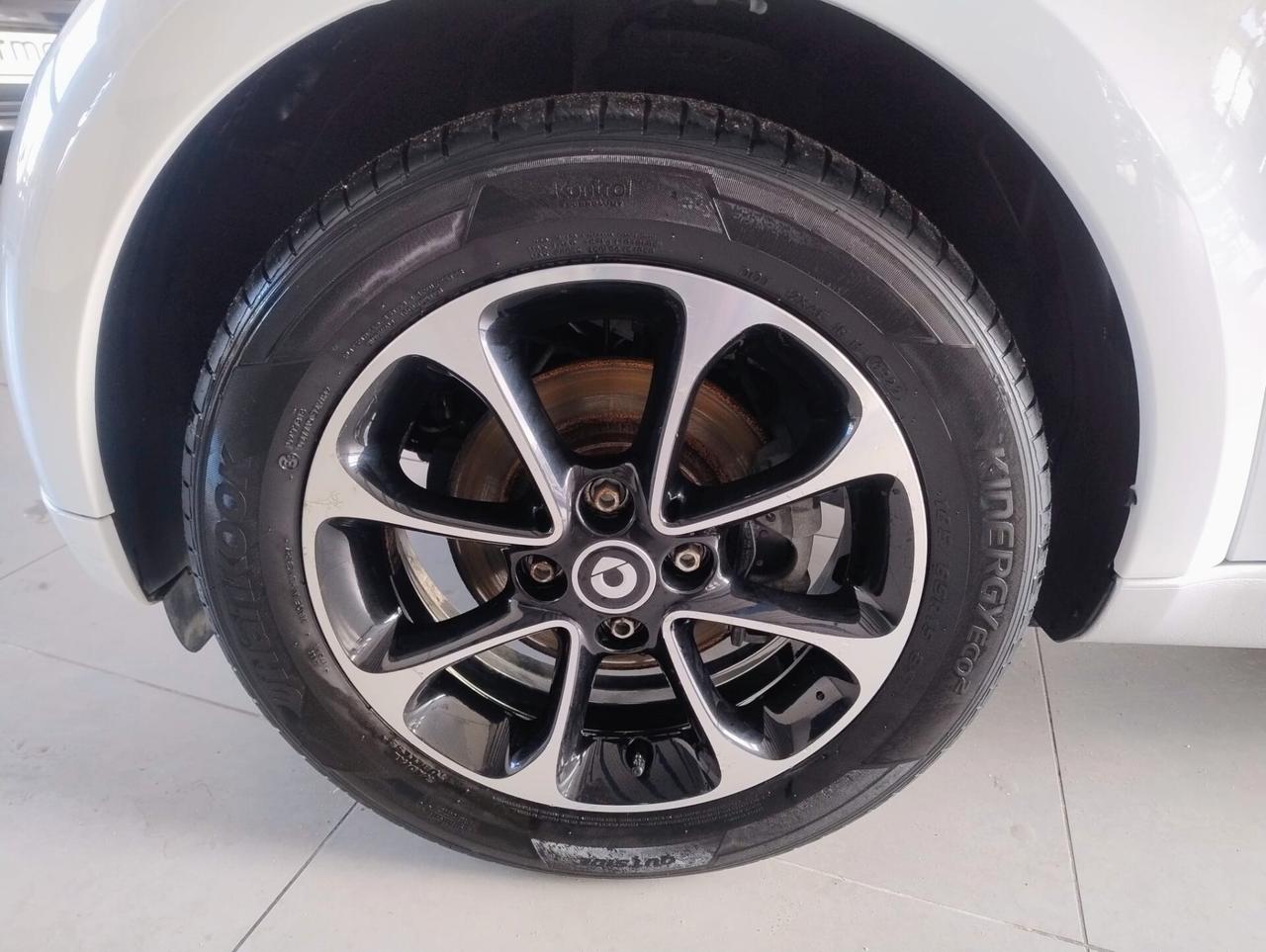 Smart ForTwo 1000 52 kW MHD coupé passion