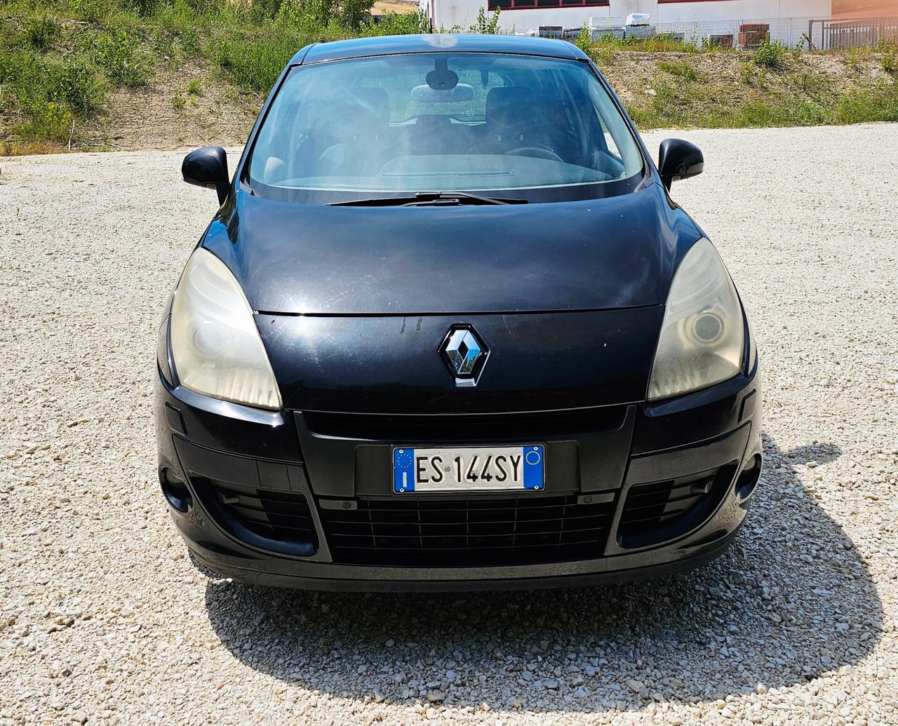 Renault Scenic Scénic X-Mod 1.9 dCi 130CV Dynamique